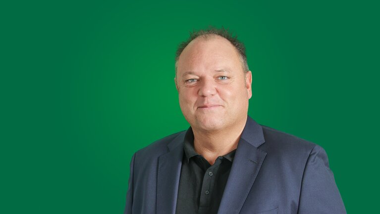 Porträt ÖSA Geschäftsstellenleiter Alexander Wirtz